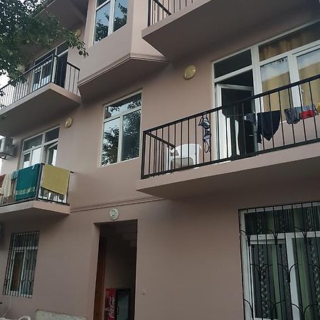 My Warm Guest House In Kobuleti Exterior foto